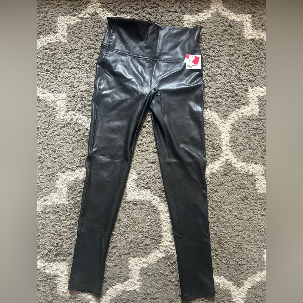 Spanx faux leather leggings size medium petite